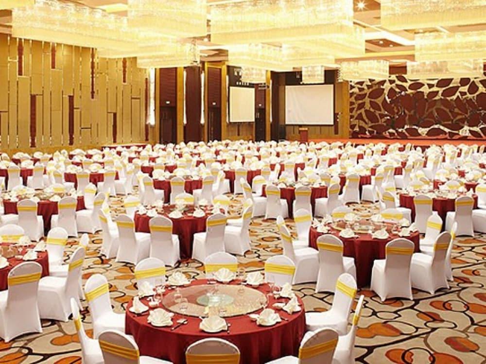 Kun Tai Glory Hotel Beijing Wangjing ภายนอก รูปภาพ